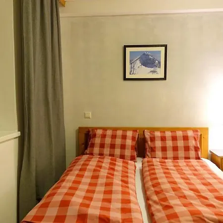 Apartment Gudrun Garni *