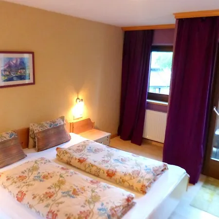 Apartamento Gudrun Garni *