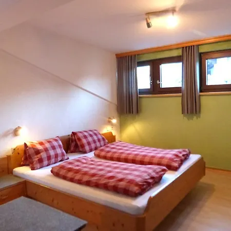Apartamento Gudrun Garni *